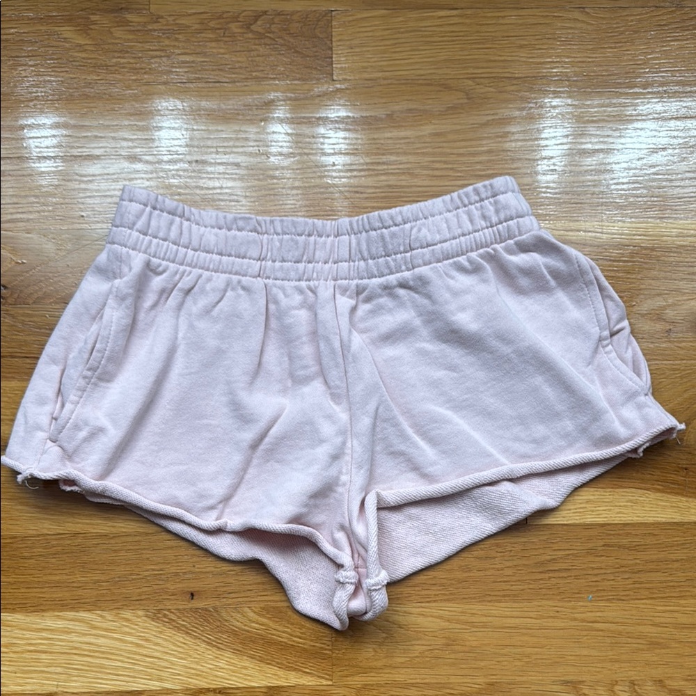 Garage sweat shorts, light pink